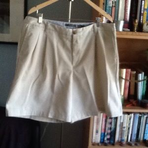 LOVELY SUPER COMFORTABLE WIDE LEG KHAKI SHORTS